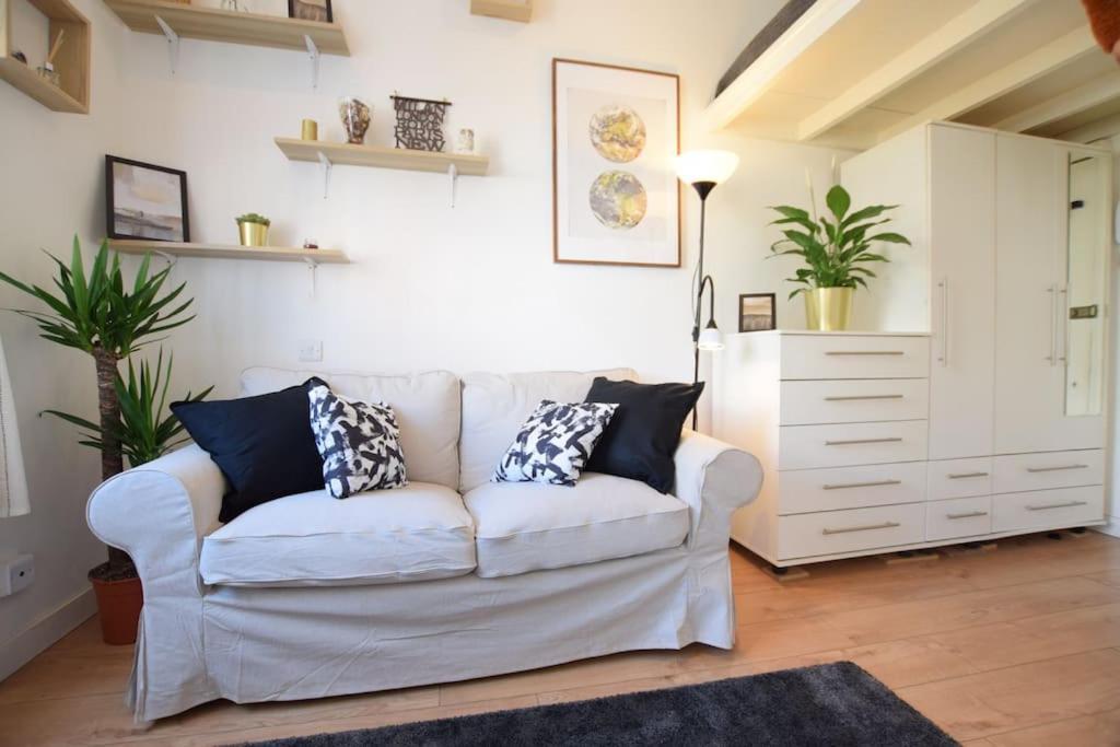 Stylish Studio Apartment Camden Λονδίνο Εξωτερικό φωτογραφία